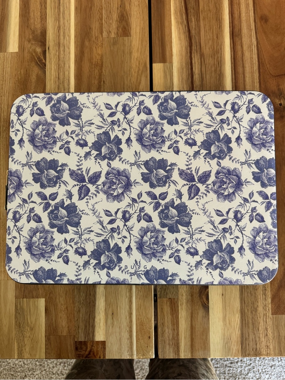 BURGA Blue Floral Laptop Case - Elegant Blue Rose Pattern